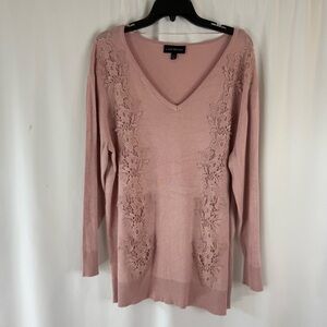 Lane Bryant Pullover Pink Sweater with Lace Applique size 14 16 V-neck L/Sleeve
